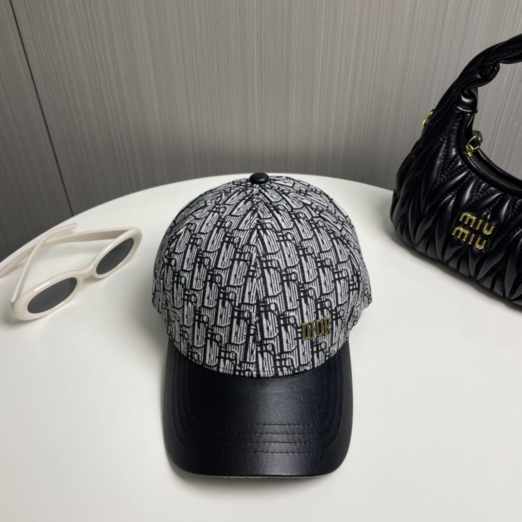 Christian Dior Caps